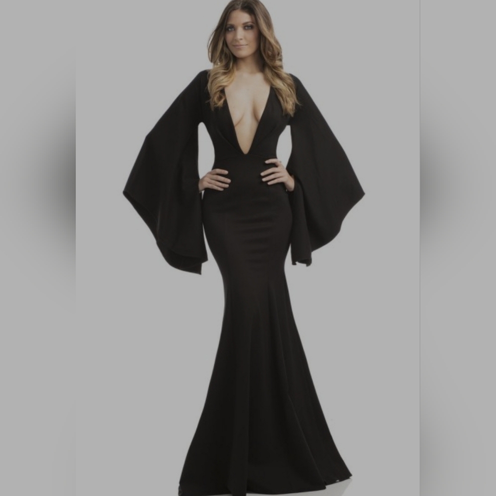 JOHNATHAN KAYNE Black bell Sleeve Plunge deep V Neck pageant prom dress 6 8